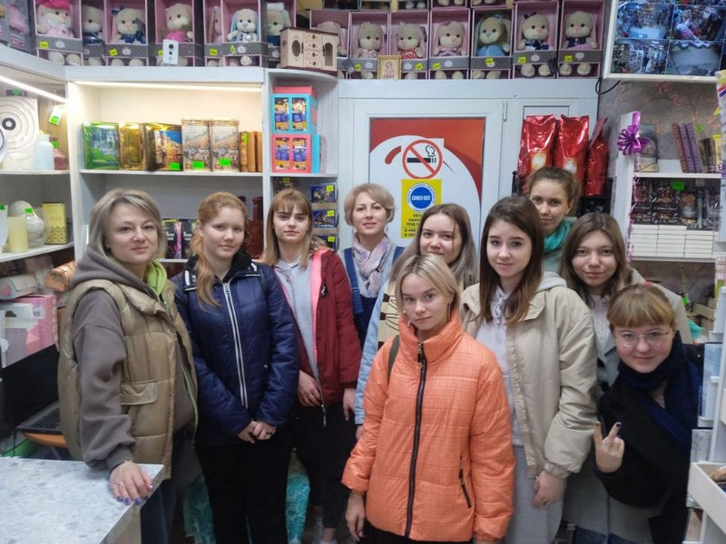Посещение магазина флористики на улице Первомайской